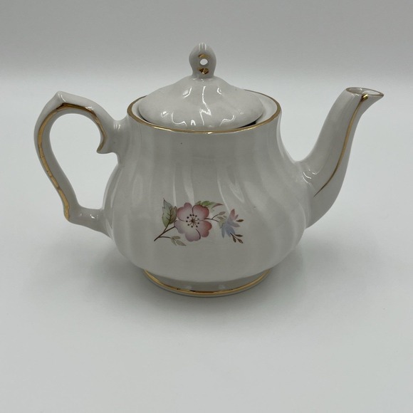 Royal Oak Mini Teapot White Floral Porcelain Gold Trim Ribbed Small Tea Pot - Picture 3 of 15